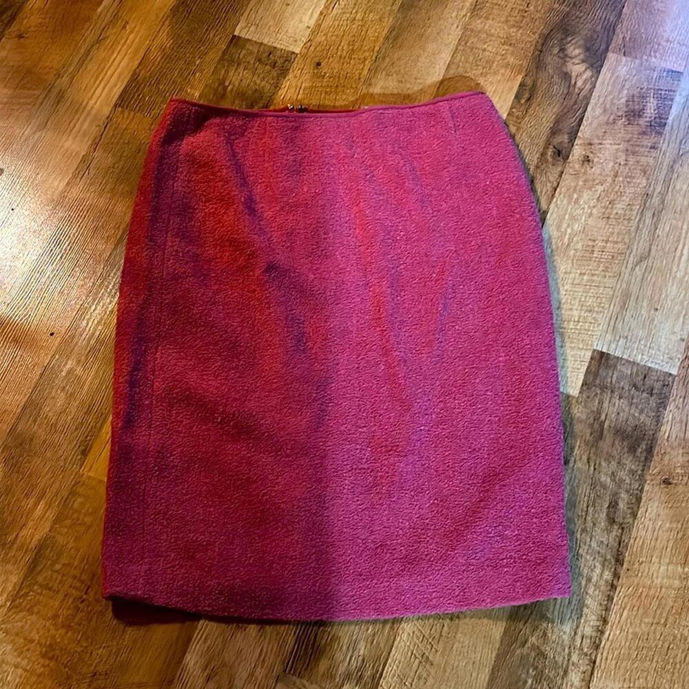 Pink Tweed‎ Skirt!